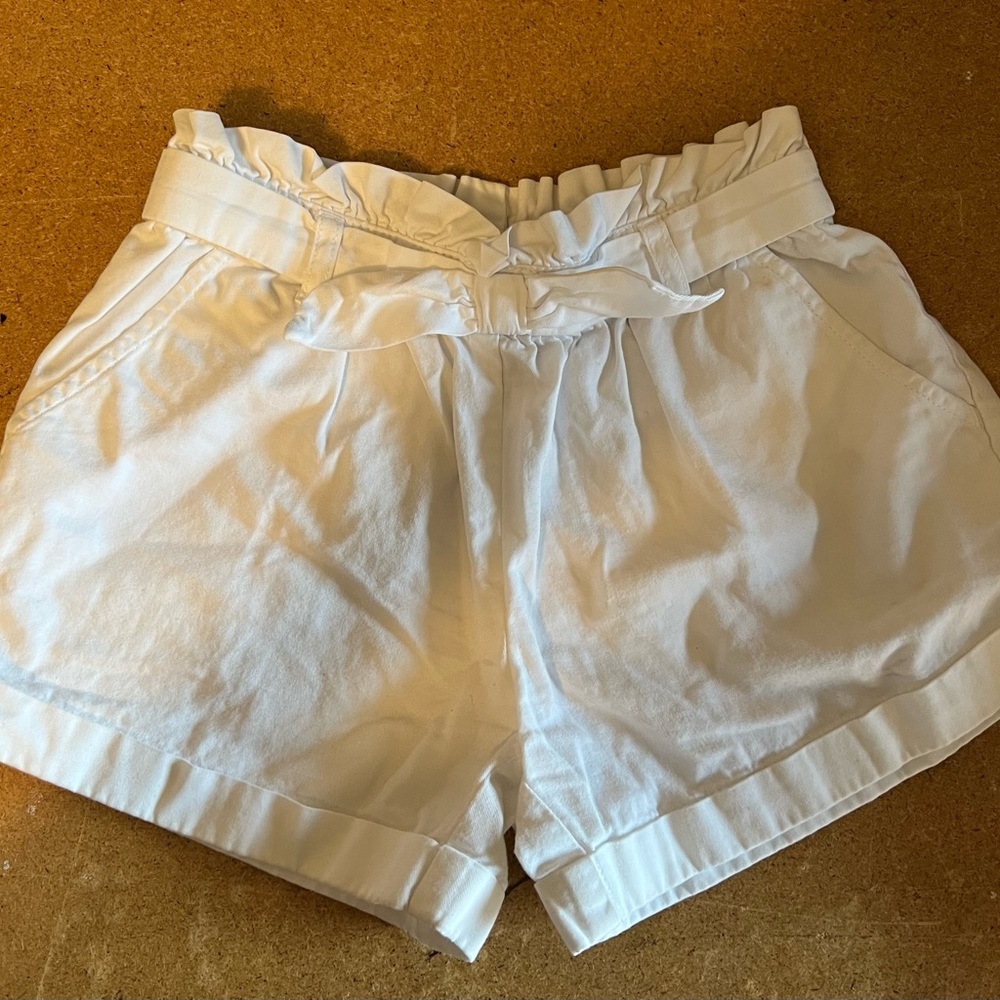 Jamie & jack 3T white shorts with bow